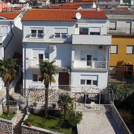 Apartman Lara Crikvenica Eksteriør billede