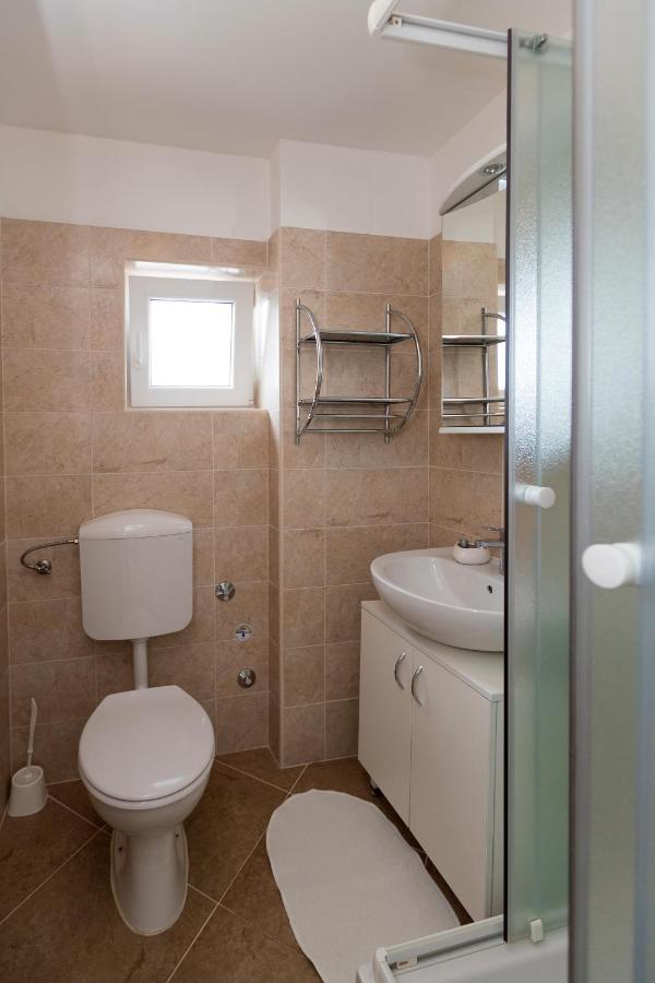 Apartman Lara Crikvenica Eksteriør billede