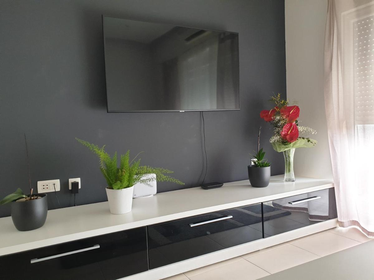 Apartman Lara Crikvenica Eksteriør billede